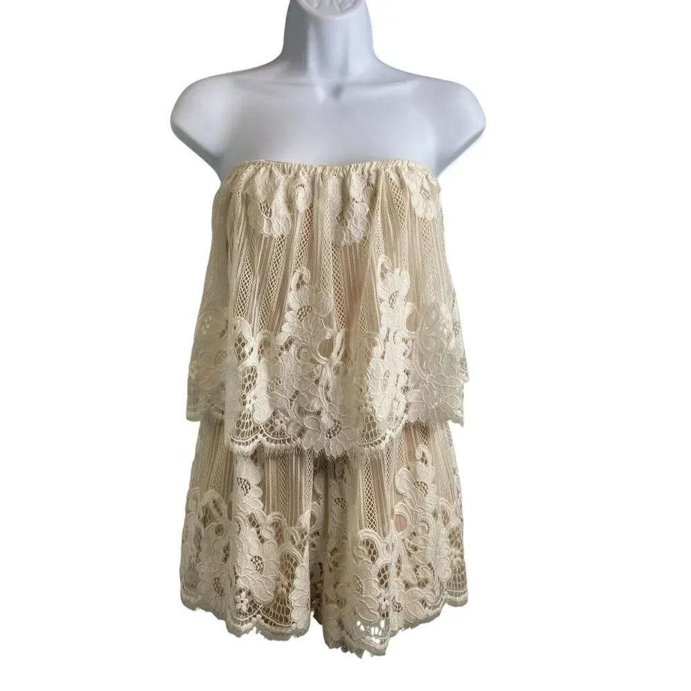 Lovers‎ + Friends Women’s Cream Lacy Dainty Fairy Romper Size XS Flowy Ruffles